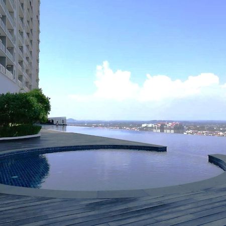 Silverscape Seaview Residence Melaka Exterior foto