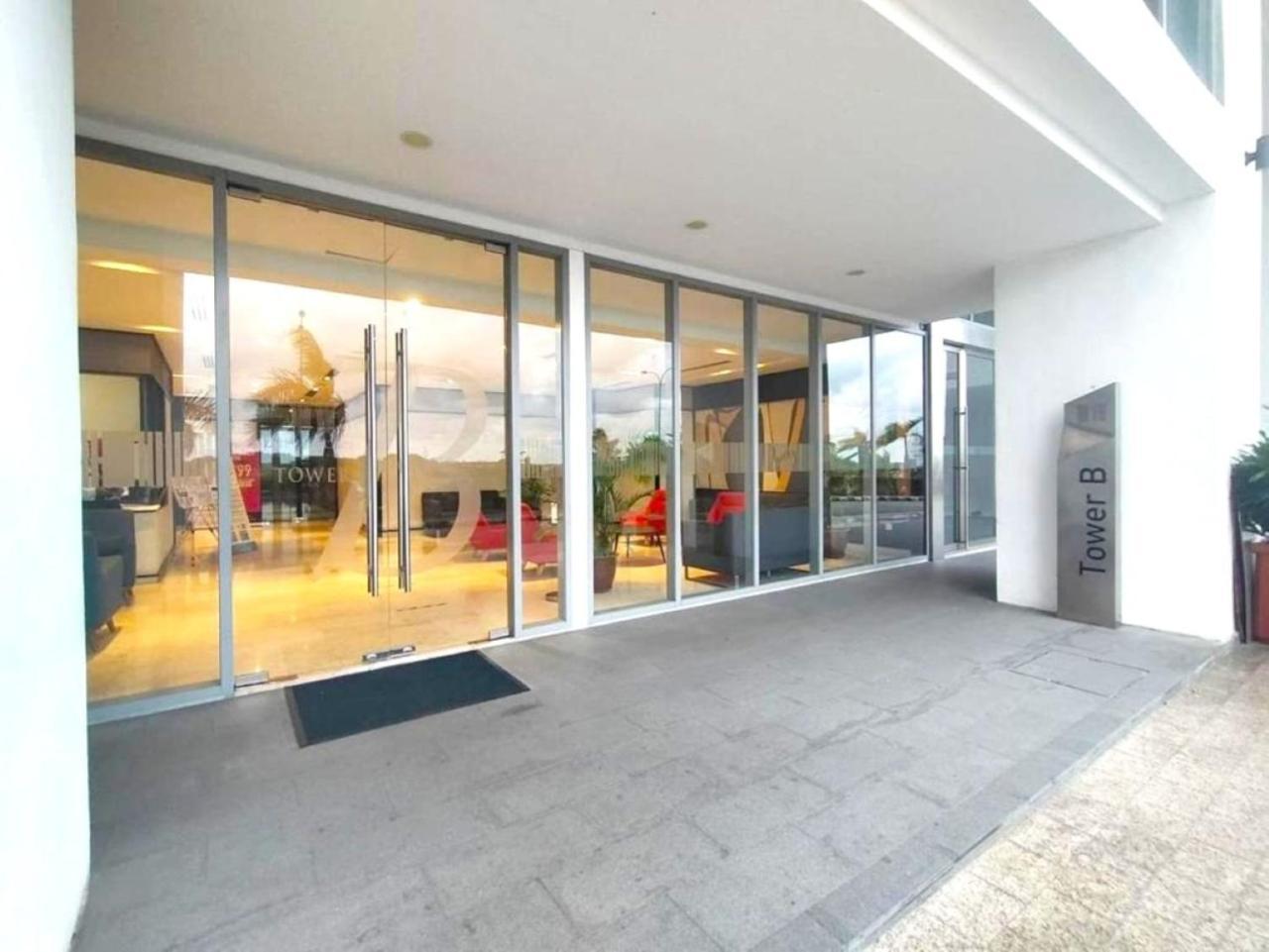 Silverscape Seaview Residence Melaka Exterior foto
